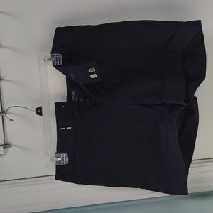 Banana Republic Shorts women's size 8 , Navy blue , cotton